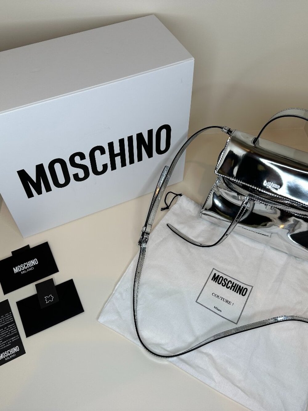 Moschino Tie Me Metallic Silver Tote Bag — Unused With Box, Dust Bag & Tags - Picture 3 of 14